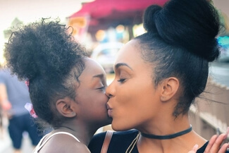 mother child african american 